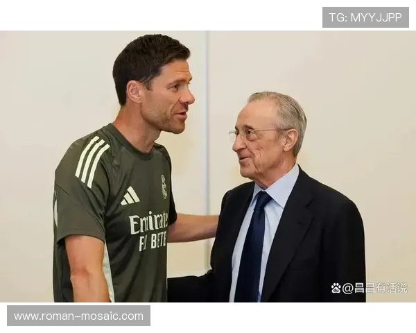 哈维引发主帅热议,皇马暴风时期的豪门动荡背后,形势变化影响竞争格局